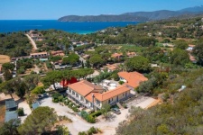 capodanno isola delba mare villa wanda