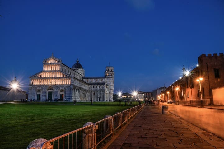 Capodanno a Pisa: offerte e cenoni